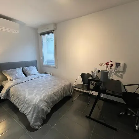 F2 Neuf Apartment *